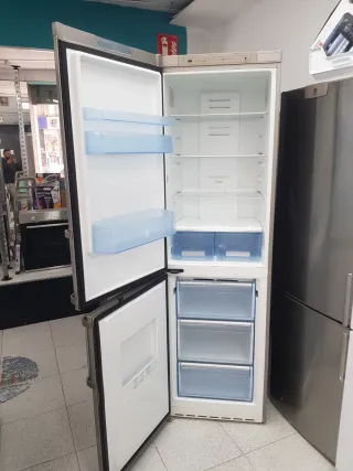 Nevera Combi Balay 2m con garantía