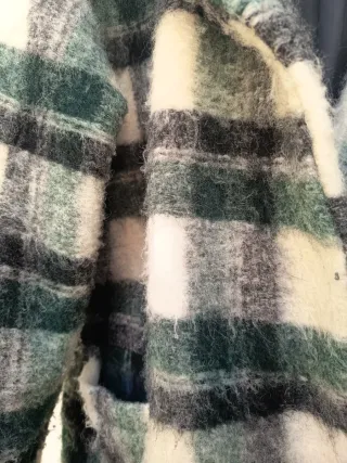 Abrigo cuadros lana beige y verde