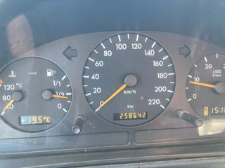 Mercedes-Benz Clase M año 2000