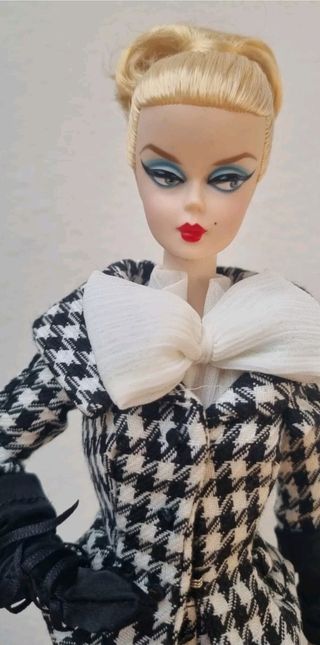 Barbie Silkstone Walking Suit Gold Label