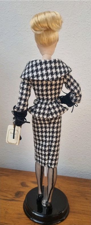 Barbie Silkstone Walking Suit Gold Label