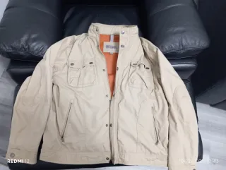Chaqueta de verano beige con forro naranja