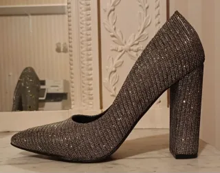 Zapatos de fiesta tacón brillante talla 38