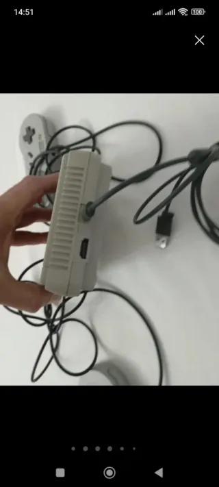 Consola Super Nintendo con 2 mandos
