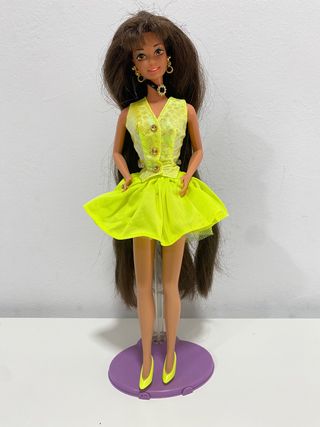 Barbie de colección vestido neón