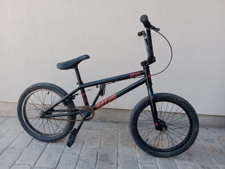 Bici BMX niñ@ Radio Revo 18"