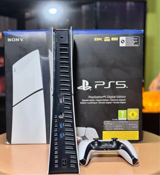 PS5 Slim Digital + Mando