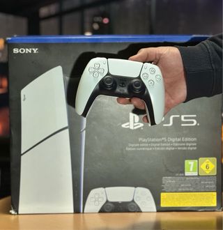 PS5 Slim Digital + Mando