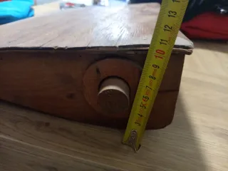 Elevador de piernas de madera