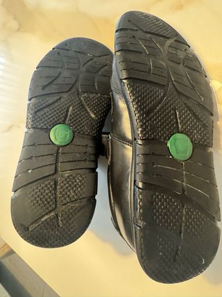 Zapatos Escolares Gorila Negros Velcro