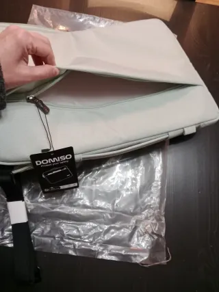 Funda portátil DOMISO 16 sin estrenar