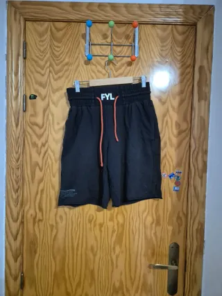 Pack 5 pantalones negro y gris 2 largos y 3 cortos