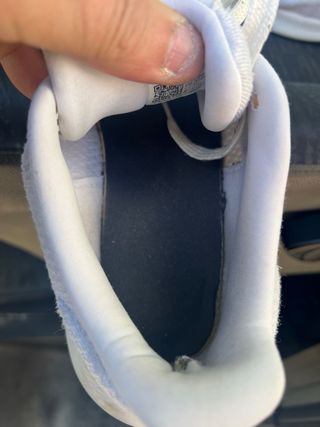 Zapatillas Adidas Blancas y Naranja