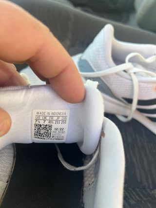 Zapatillas Adidas Blancas y Naranja