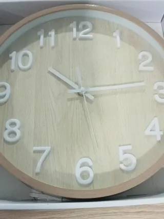 NUEVOS RELOJES DE PARED