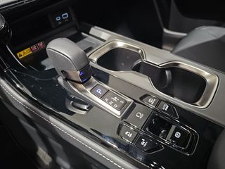 Lexus NX 450h+ Premium+ 4WD