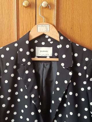 Americana/ Blazer de Mujer Lunares