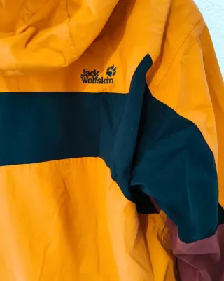 Chaqueta Técnica Jack Wolfskin Naranja y Roja