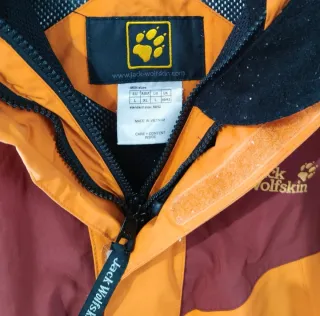 Chaqueta Técnica Jack Wolfskin Naranja y Roja