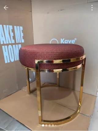 Pouf di lusso rosso e oro