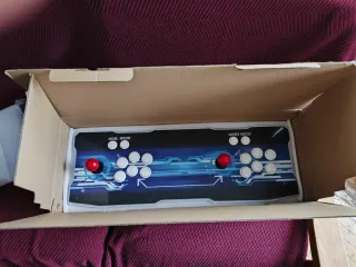 Pandora Box 77 Arcade con 10.000 juegos