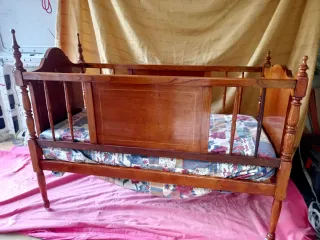 CUNA CON COLCHÓN Y TRANSPORTE INCLUIDO