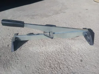 Guillotina para corte de laminados