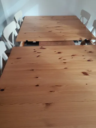 Mesa de 2 m extensible a3m muy buen estado.