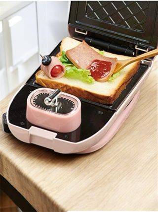 Máquina de Waffles Intexca Elétrica Rosa