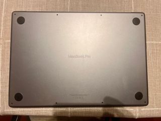 MacBook Pro 16” M1 16GB RAM 512GB SSD Gris