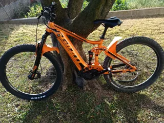 Bicicleta Eléctrica Giant