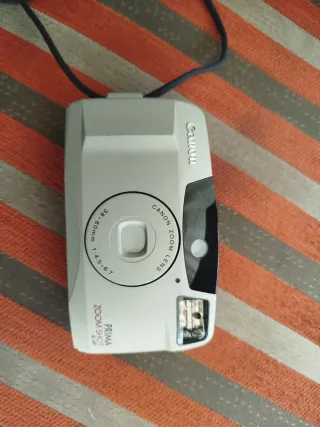 Cámara Canon Prima Zoom Shot