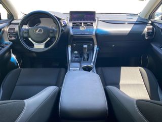 Lexus NX 2.5 300h Business Navigation 2WD
