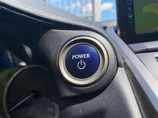 Lexus NX 2.5 300h Business Navigation 2WD