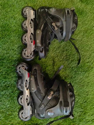 Patines en línea negros