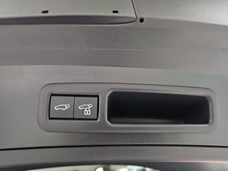 Lexus UX 2.0 300h F Sport Plus