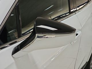 Lexus UX 2.0 300h F Sport Plus