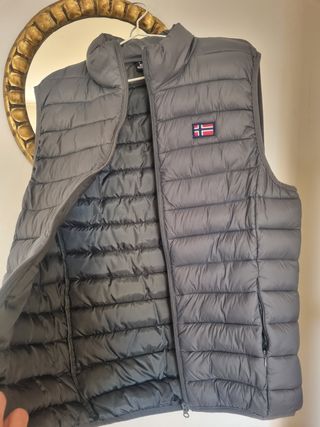 Chaleco Napapijri gris