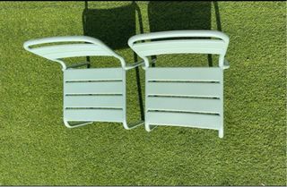 Mesa y 2 sillas jardín infantil metal