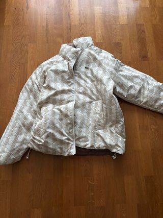 Chaqueta Reversible Lacoste Marrón y Multicolor.