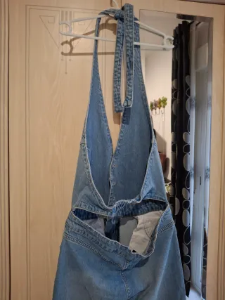 Mono Zara espalda abierta halter vaquero