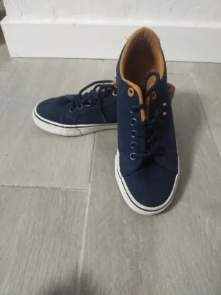 Zapatillas deportivas niño azul