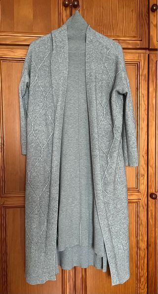 Chaqueta larga El Corte Inglés gris