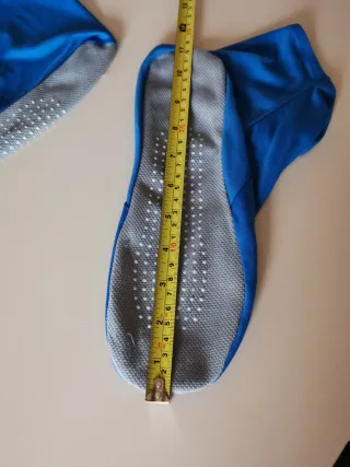 Escarpines piscina antideslizantes