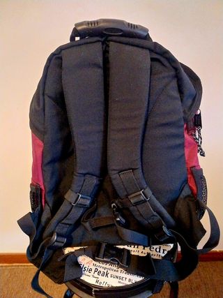 Mochila Coronel Tapioca Granate-Negra