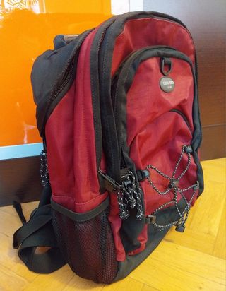 Mochila Coronel Tapioca Granate-Negra