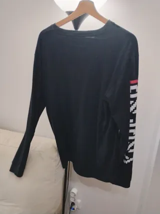 Camiseta manga larga hombre negra