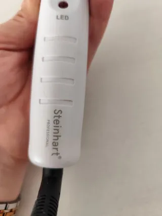 Rizador de pelo Steinhart gris y blanco