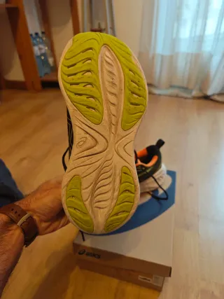 Zapatillas Asics running gel cumulus25 black neón