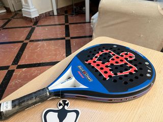 Pala Padel Black Crown Rebel Nueva